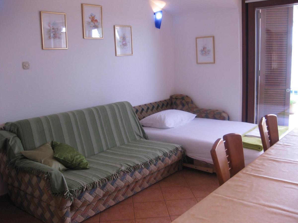 Apartments Nera Tisno Esterno foto