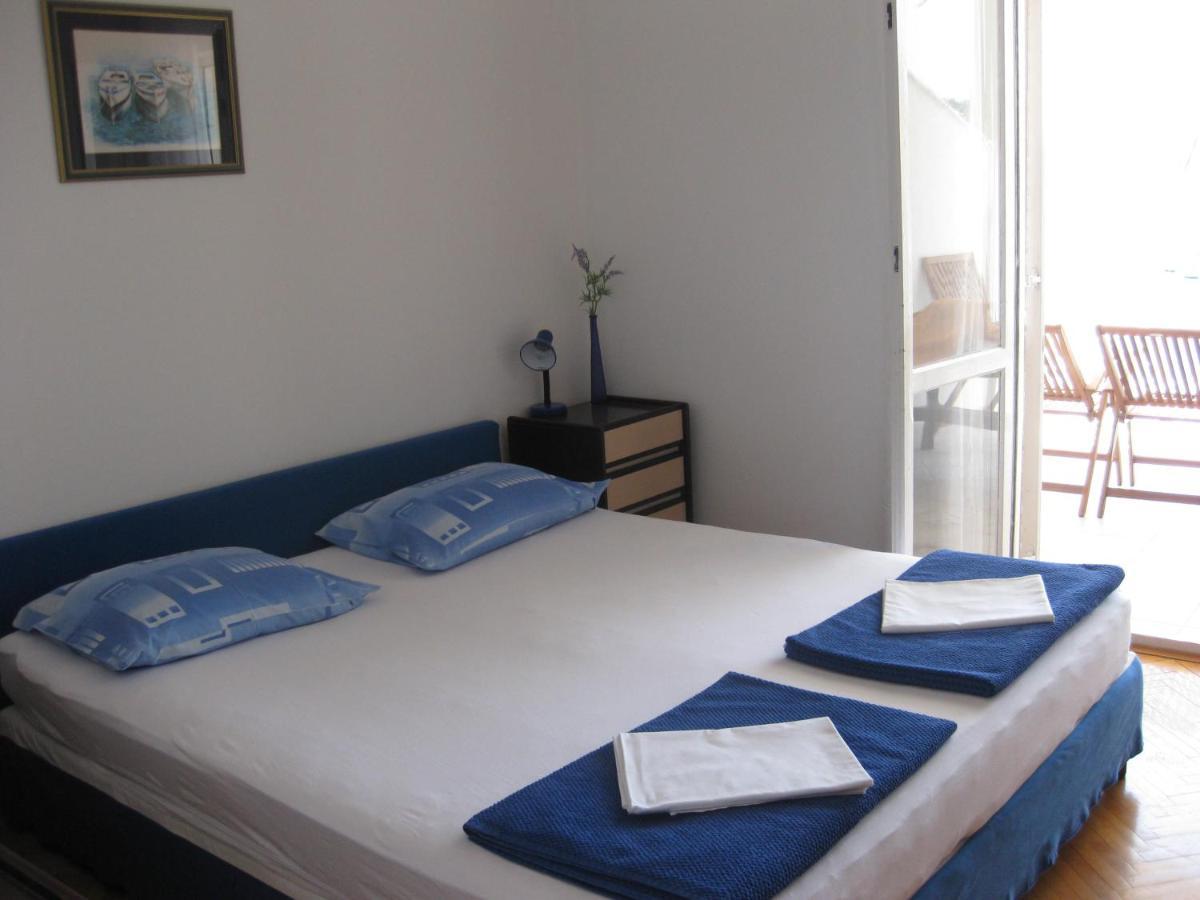 Apartments Nera Tisno Esterno foto